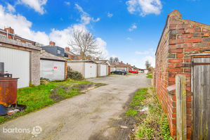 Photo 17- click for photo gallery